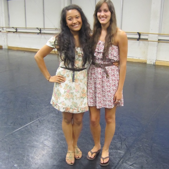 See Thru Soul Floral Dress Size Medium - Picture 4 of 4